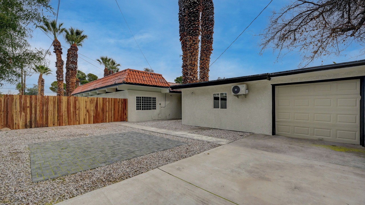 Photo of Outdoor in McNeil Estates