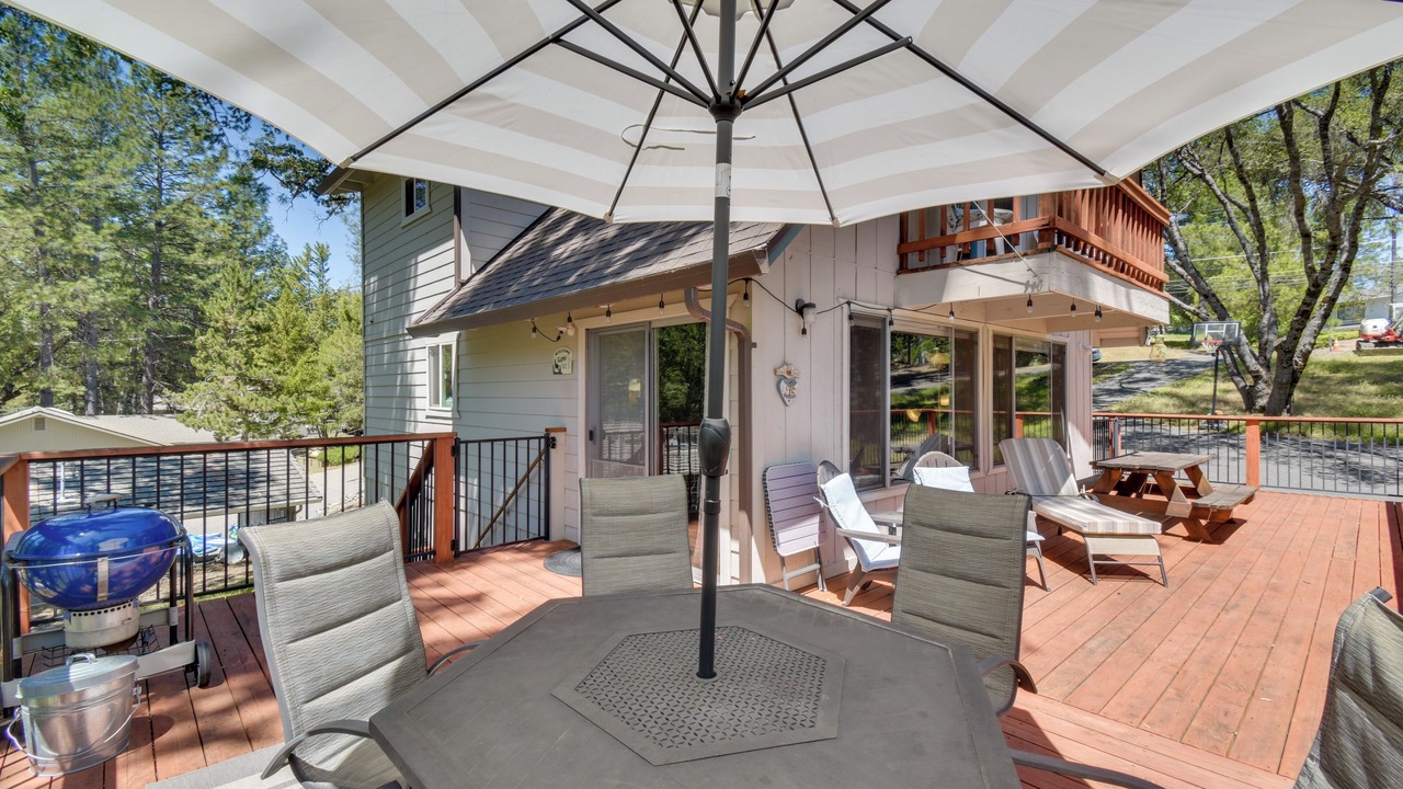 Photo of Outdoor in Groveland
