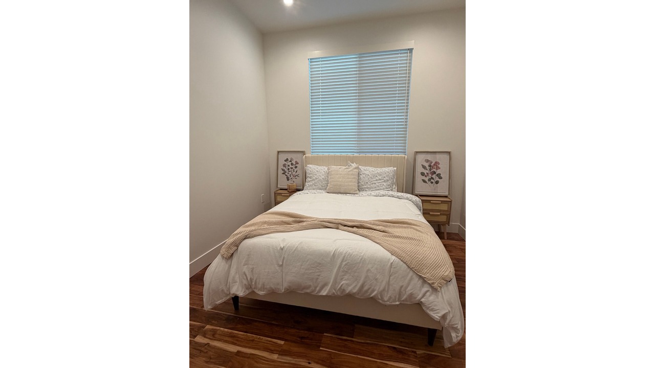 Photo of Bedroom in Mountain View