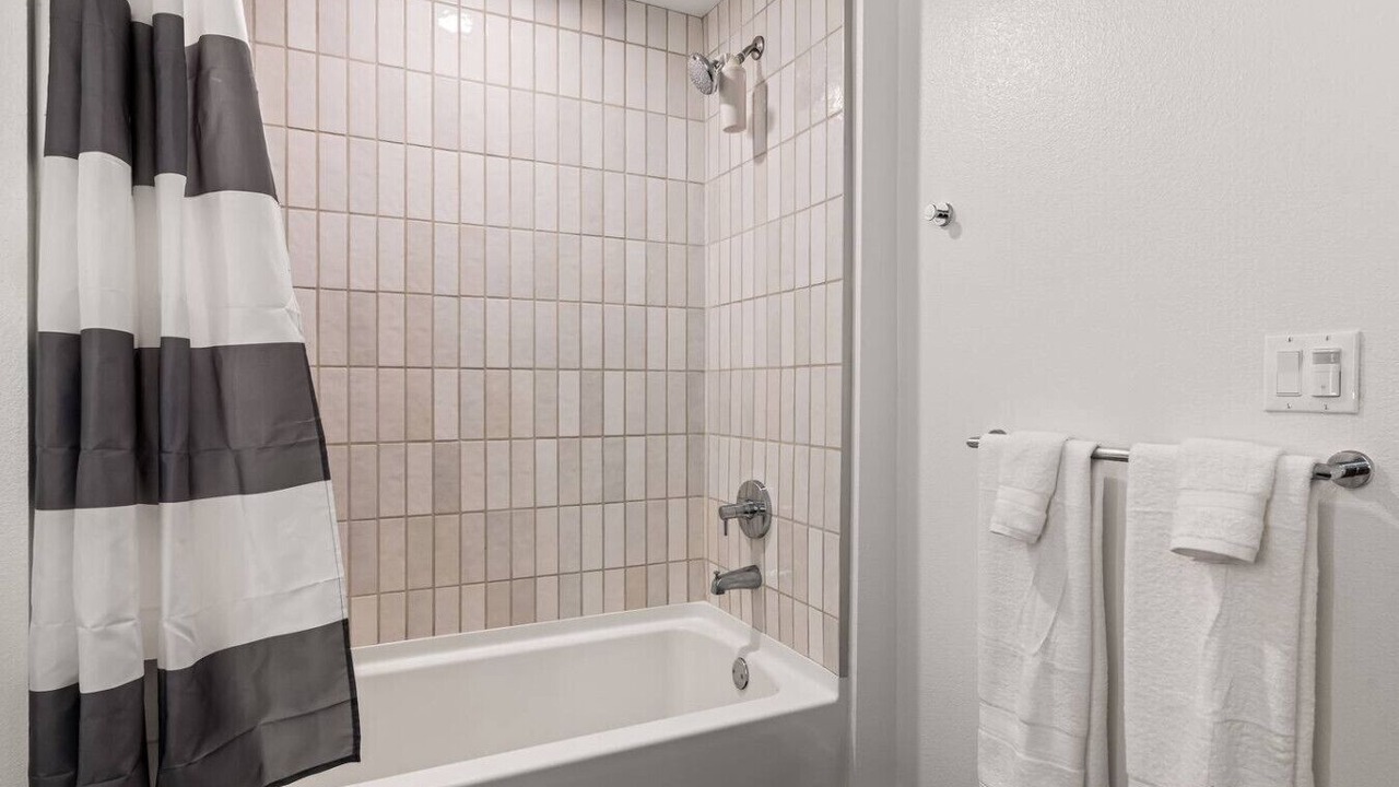 Photo of Bathroom in Koreatown