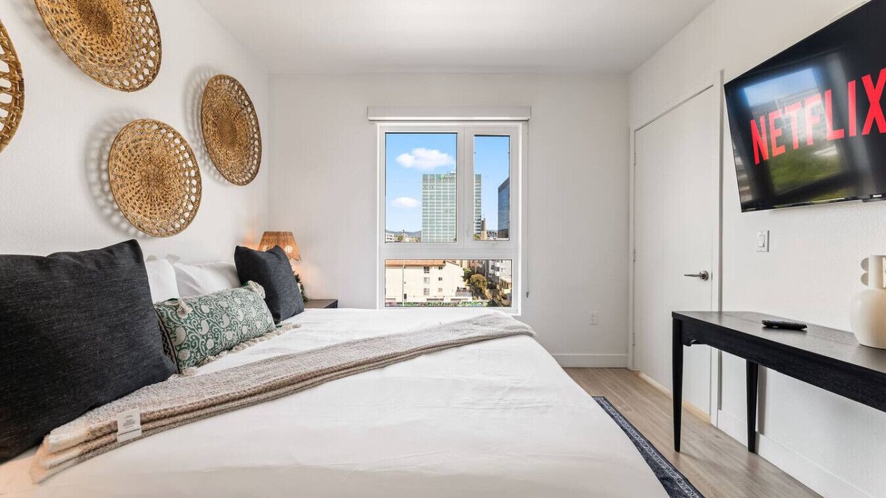 Photo of Bedroom in Koreatown