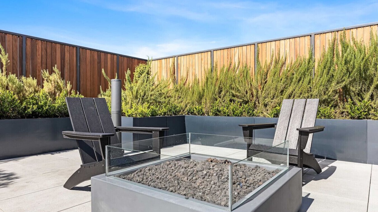 Photo of Patio Balcony in Koreatown
