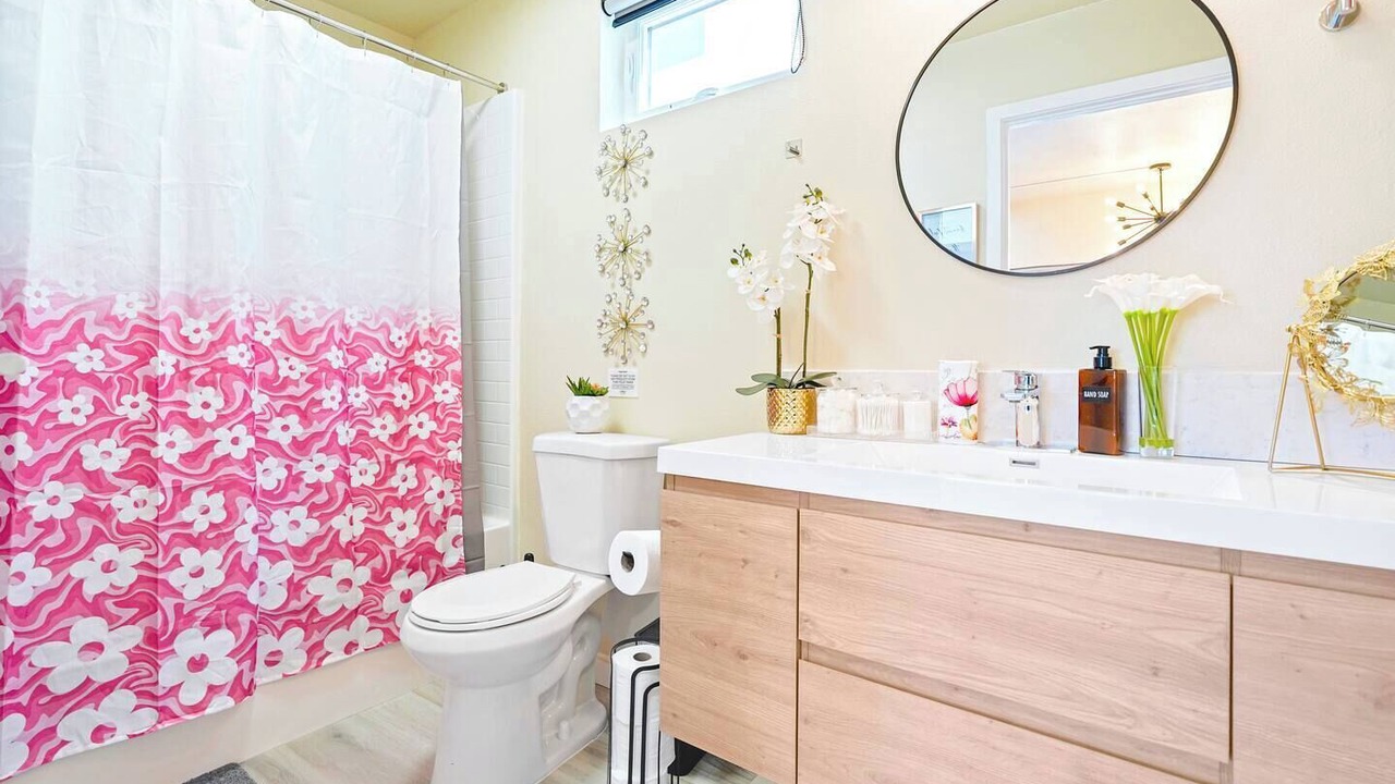 Photo of Bathroom in North Hills East