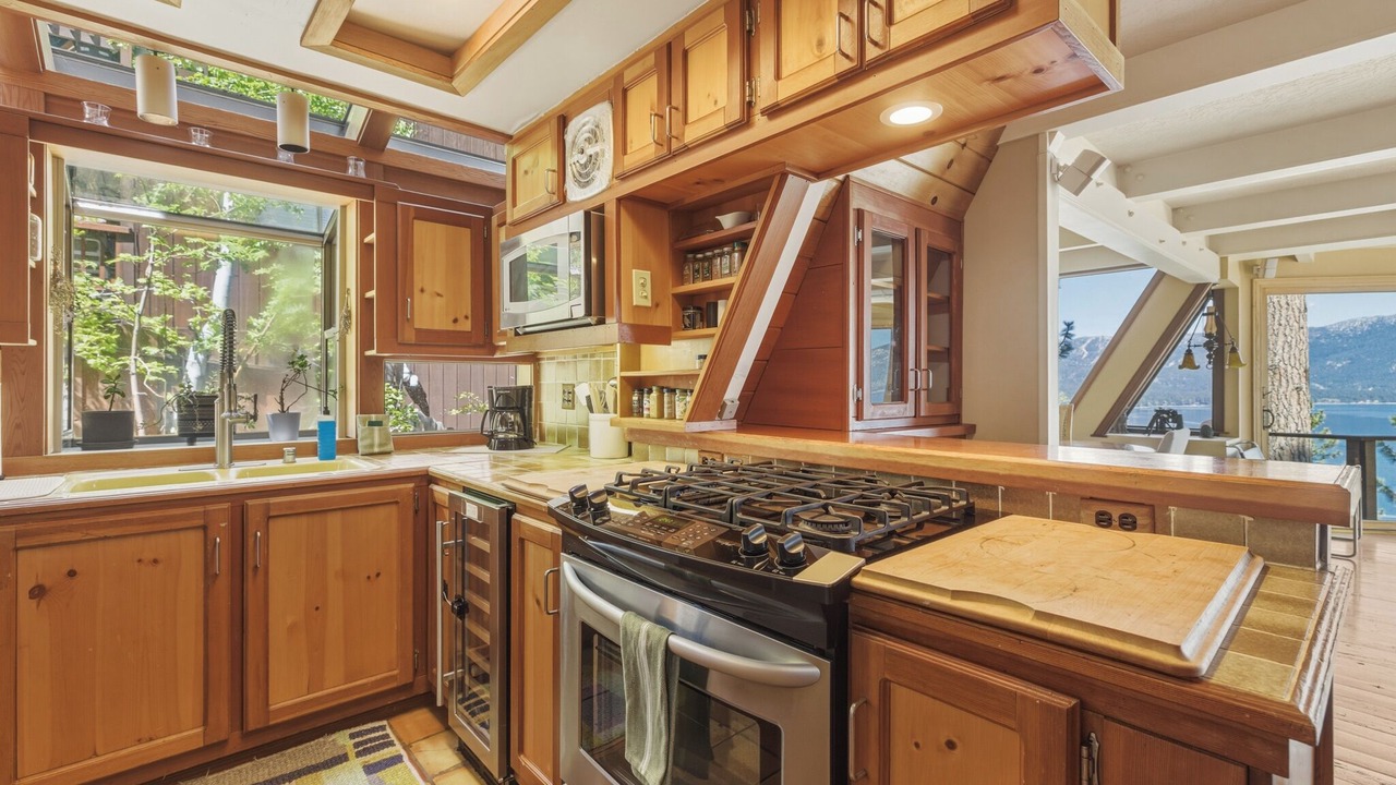Photo of Kitchen in Crystal Bay
