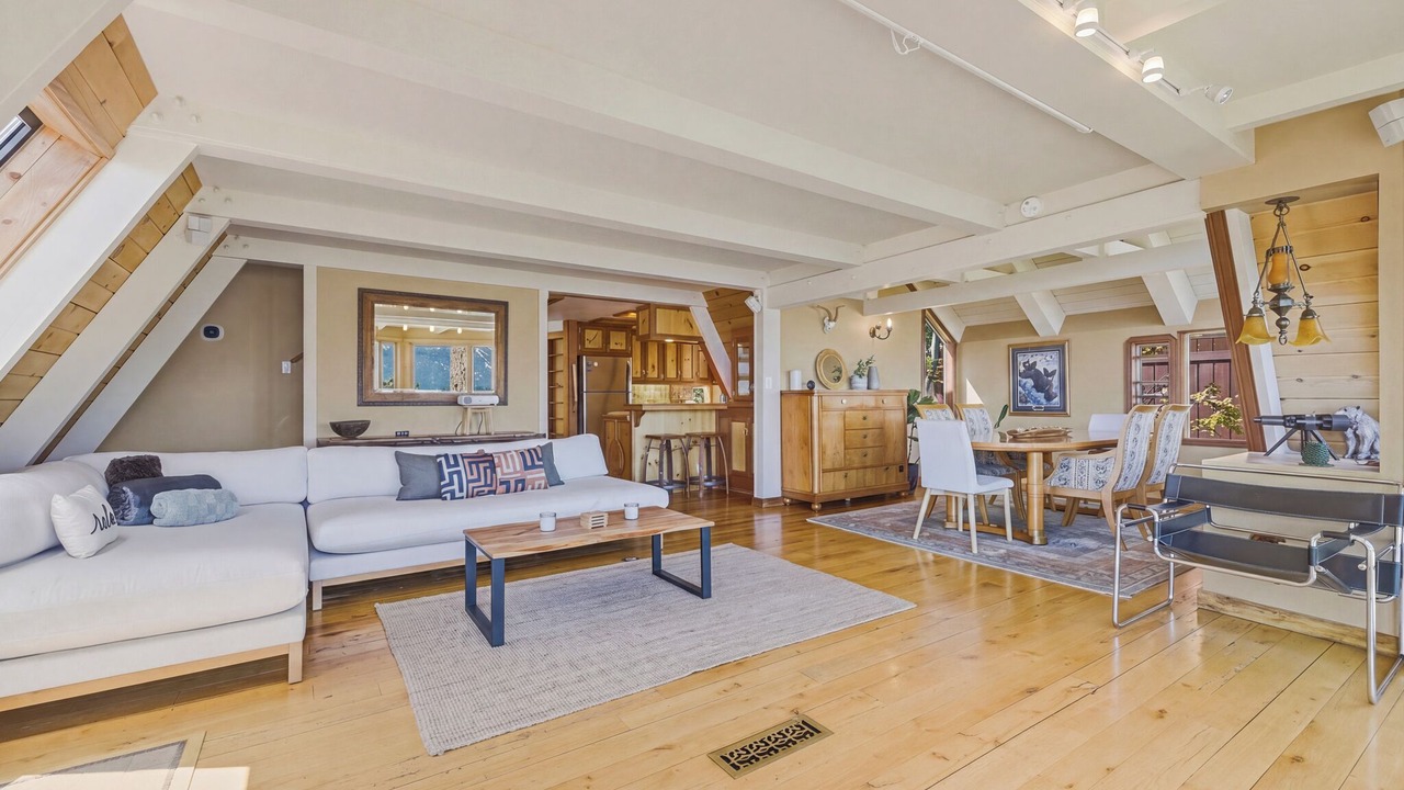 Photo of Livingroom in Crystal Bay