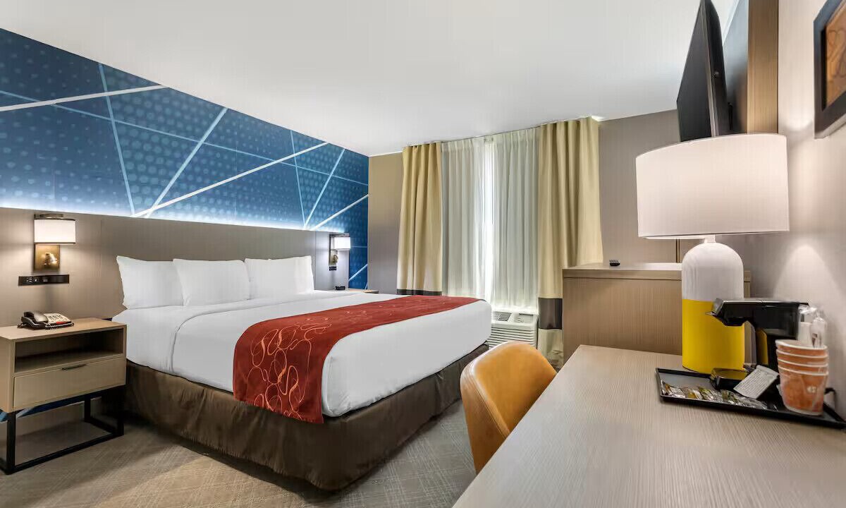 Photo of Bedroom in Downtown Sacramento