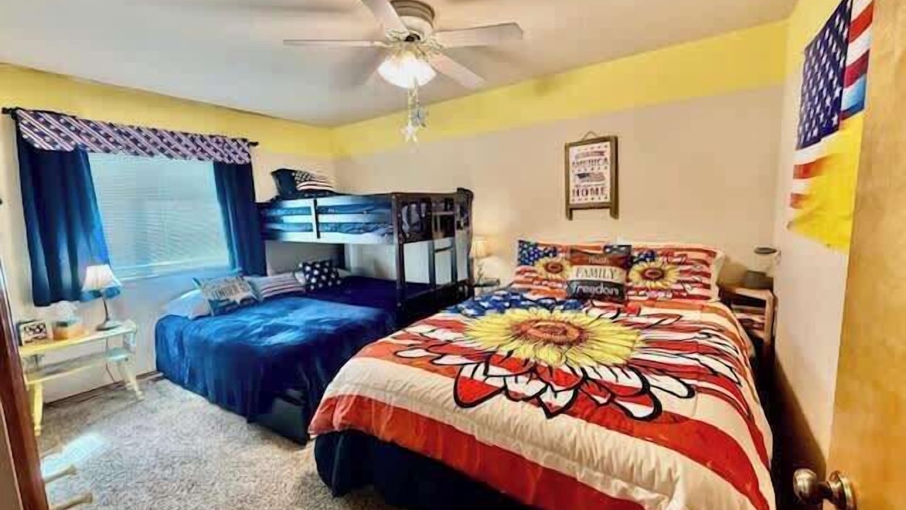 Photo of Bedroom in Hamilton Branch