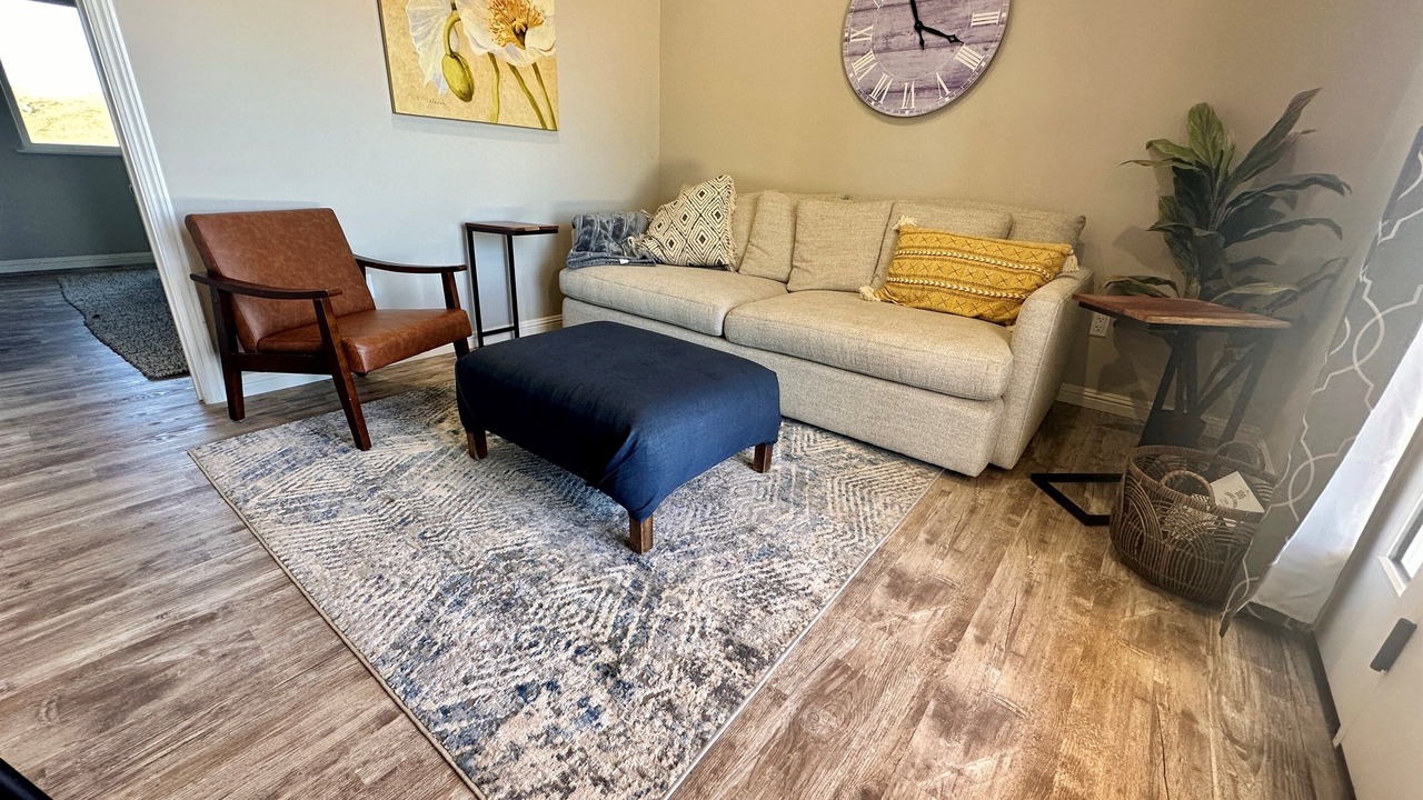 Photo of Livingroom in Templeton