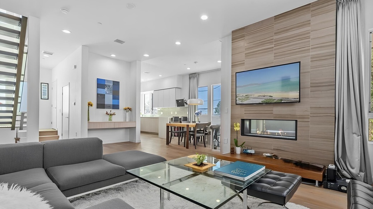 Photo of Livingroom in Mar Vista