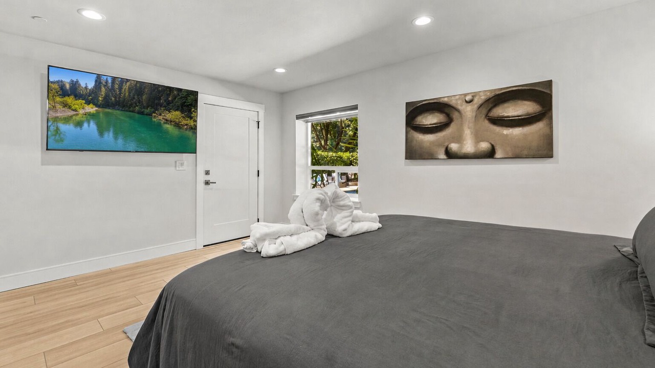 Photo of Bedroom in Redway