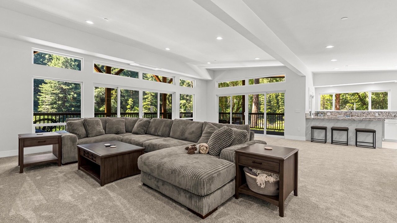 Photo of Livingroom in Redway