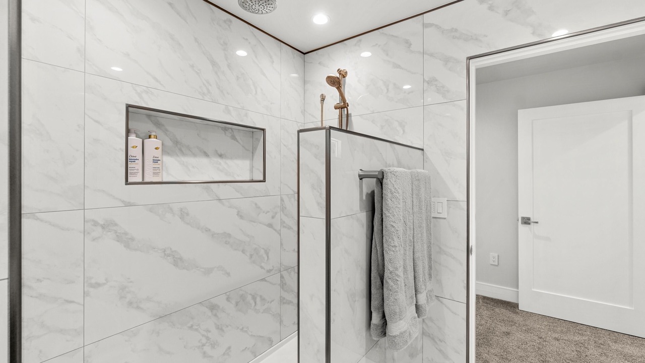 Photo of Bathroom in Redway