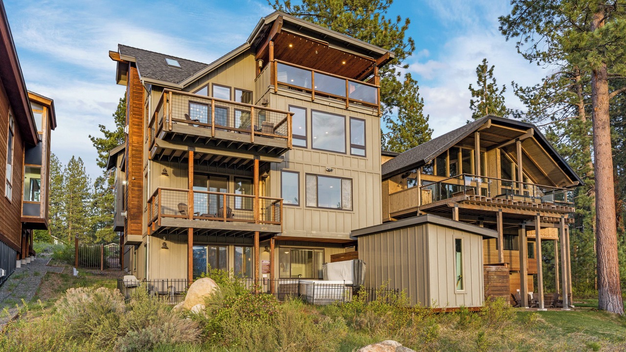 Photo of Outdoor in Al Tahoe