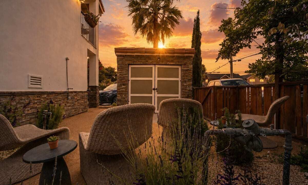 Photo of Patio Balcony in Eastside Santa Cruz