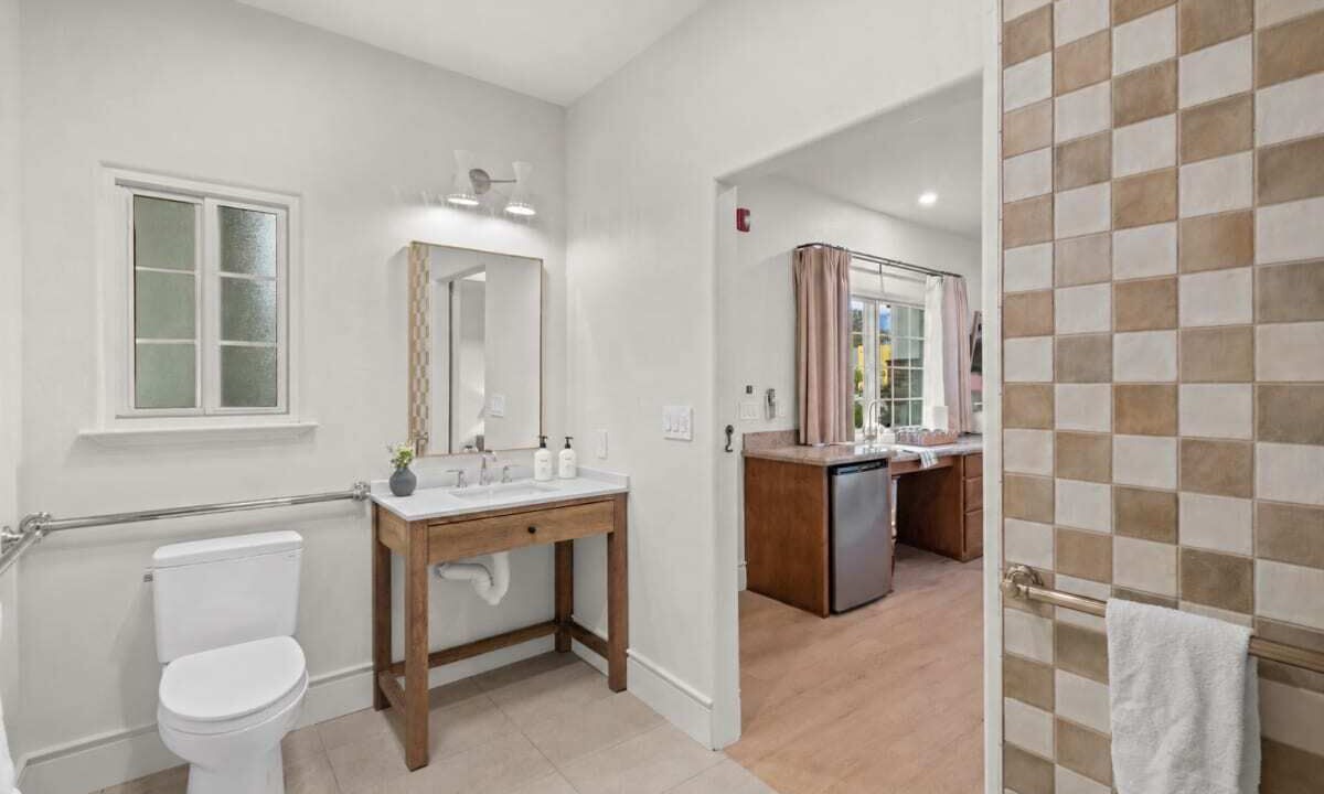 Photo of Bathroom in Eastside Santa Cruz