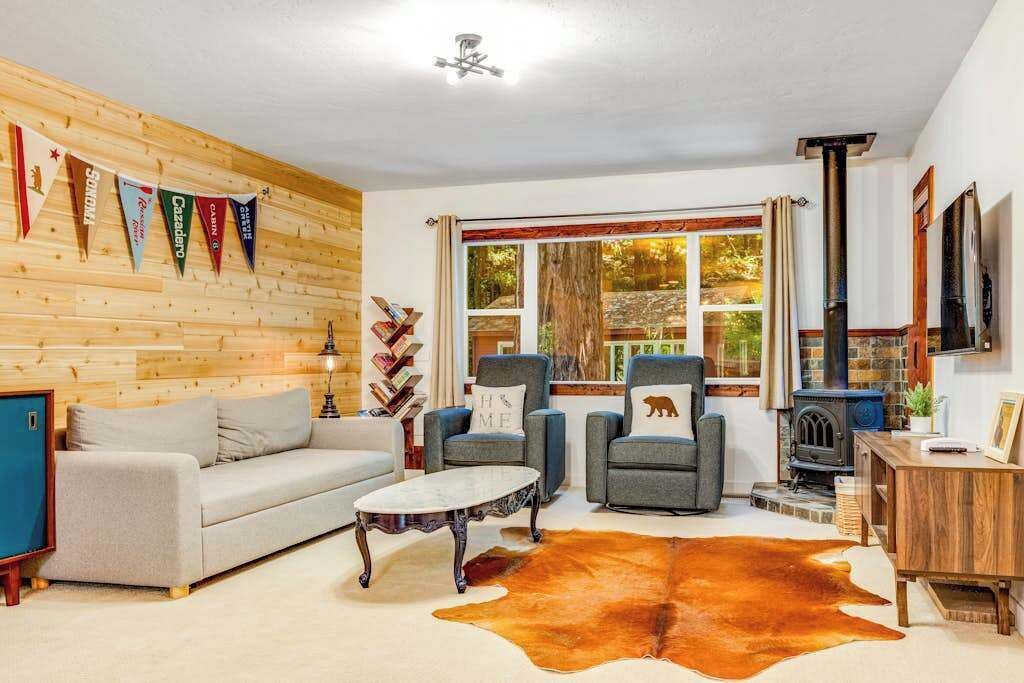 Photo of Bedroom in Cazadero