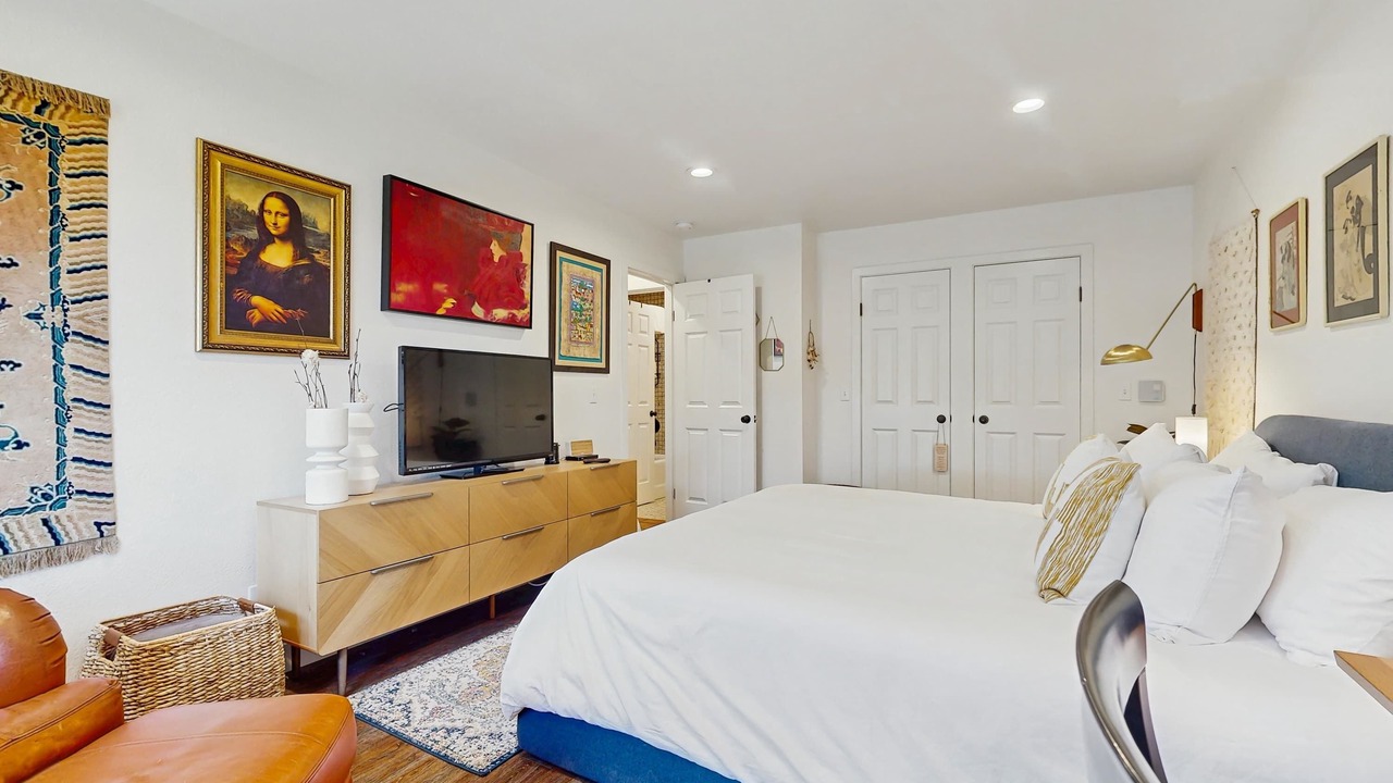 Photo of Bedroom in Bodega Bay