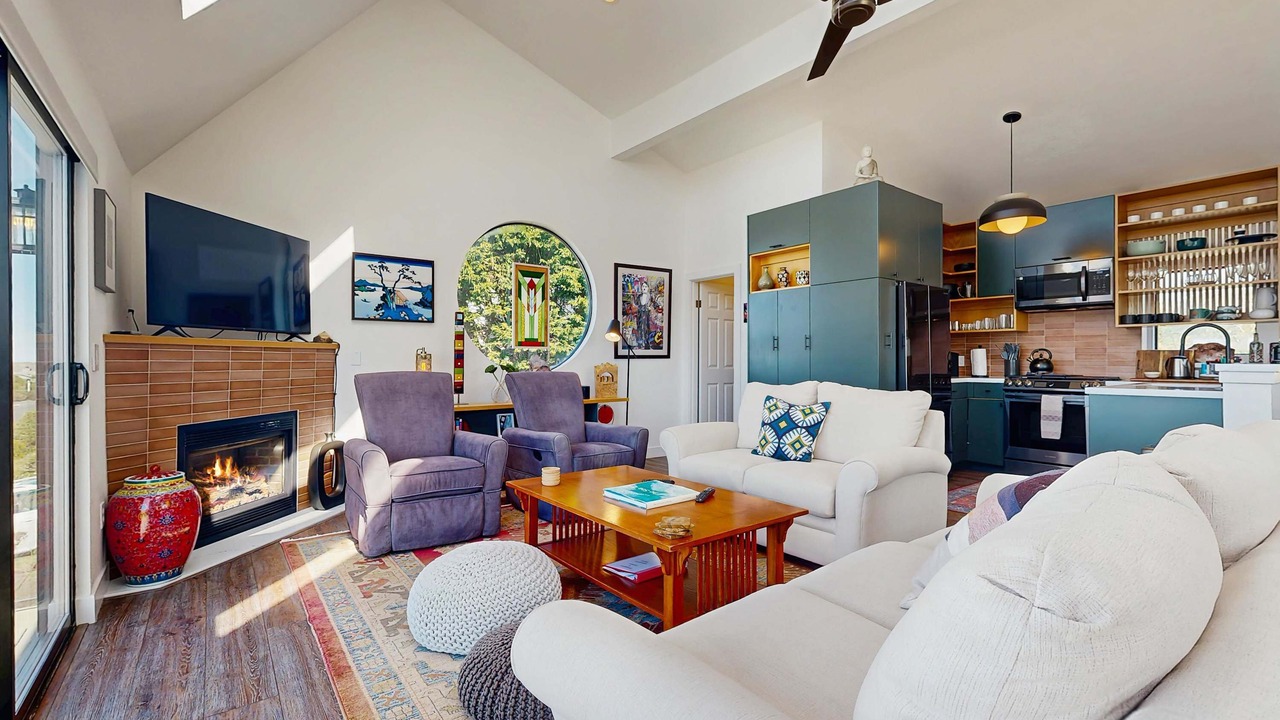Photo of Livingroom in Bodega Bay