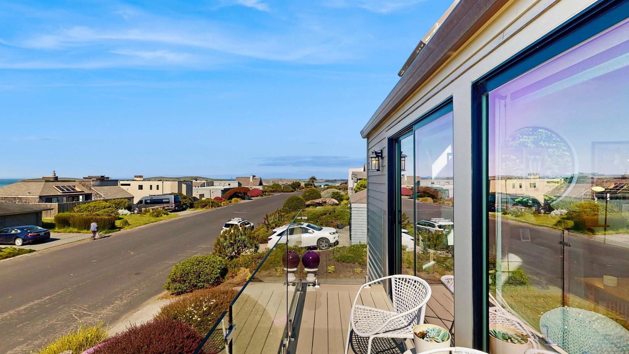 Photo of Patio Balcony in Bodega Bay