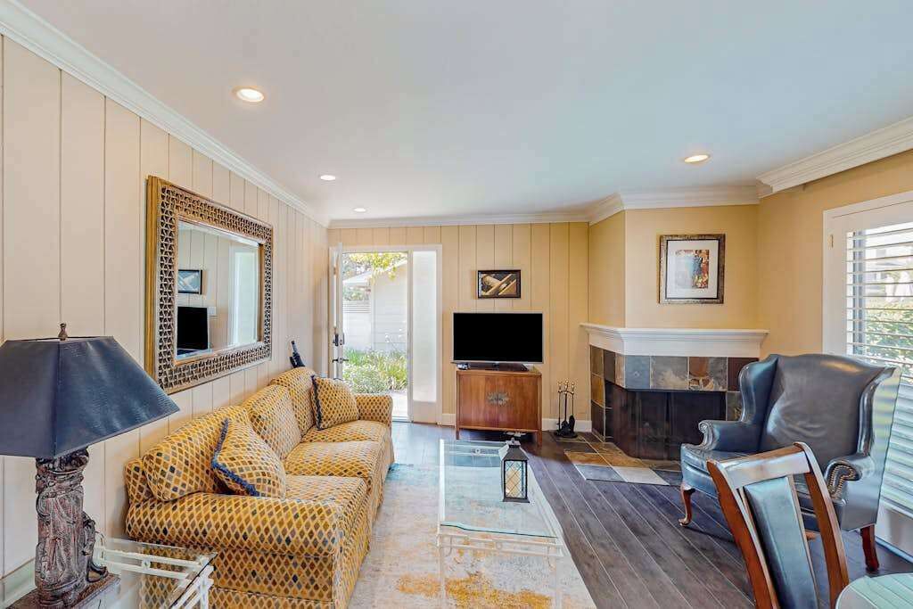 Photo of Livingroom in Napa