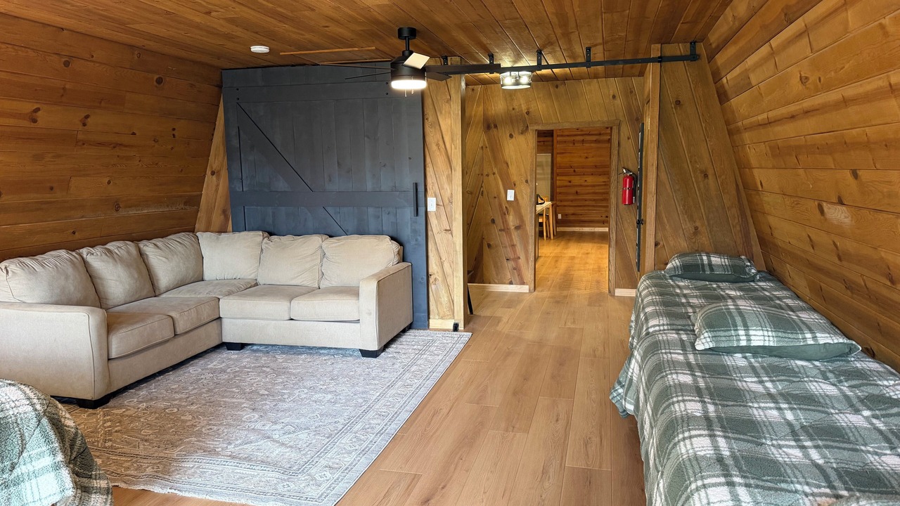 Photo of Bedroom in Dogwood Mountain