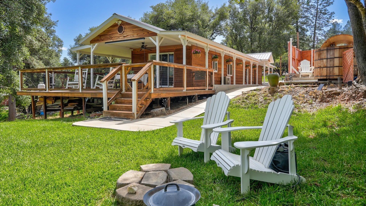 Photo of Patio Balcony in North Fork
