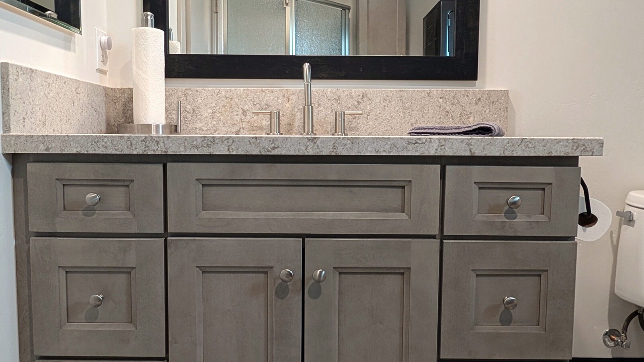 Photo of Bathroom in Canyon Lake