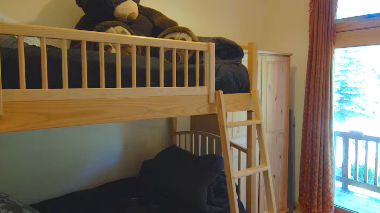 Photo of Bedroom in Tahoma