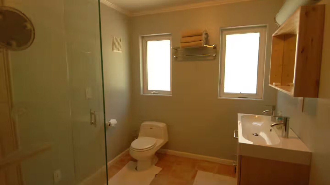 Photo of Bathroom in Tahoma
