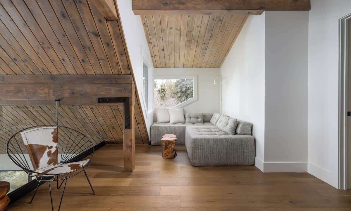 Photo of Livingroom in Cedar Glen