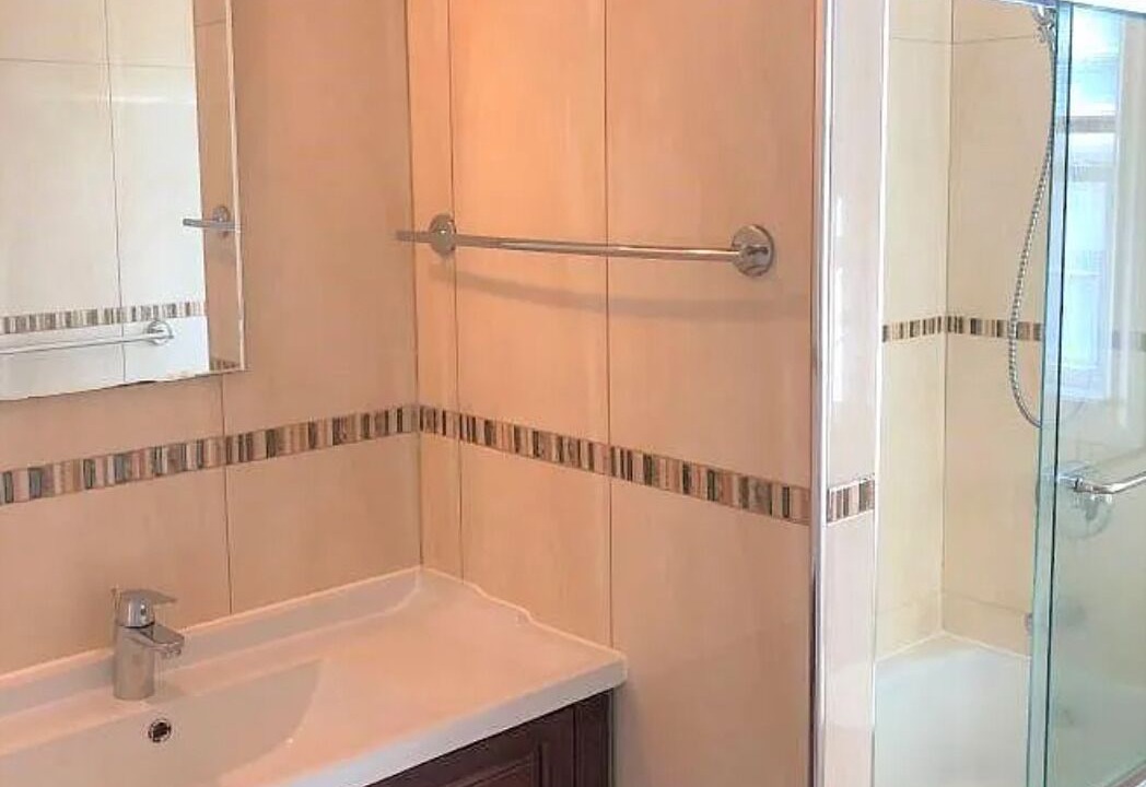 Photo of Bathroom in Hillsdale
