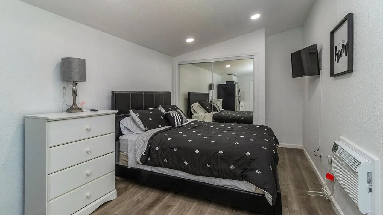 Photo of Bedroom in Madera