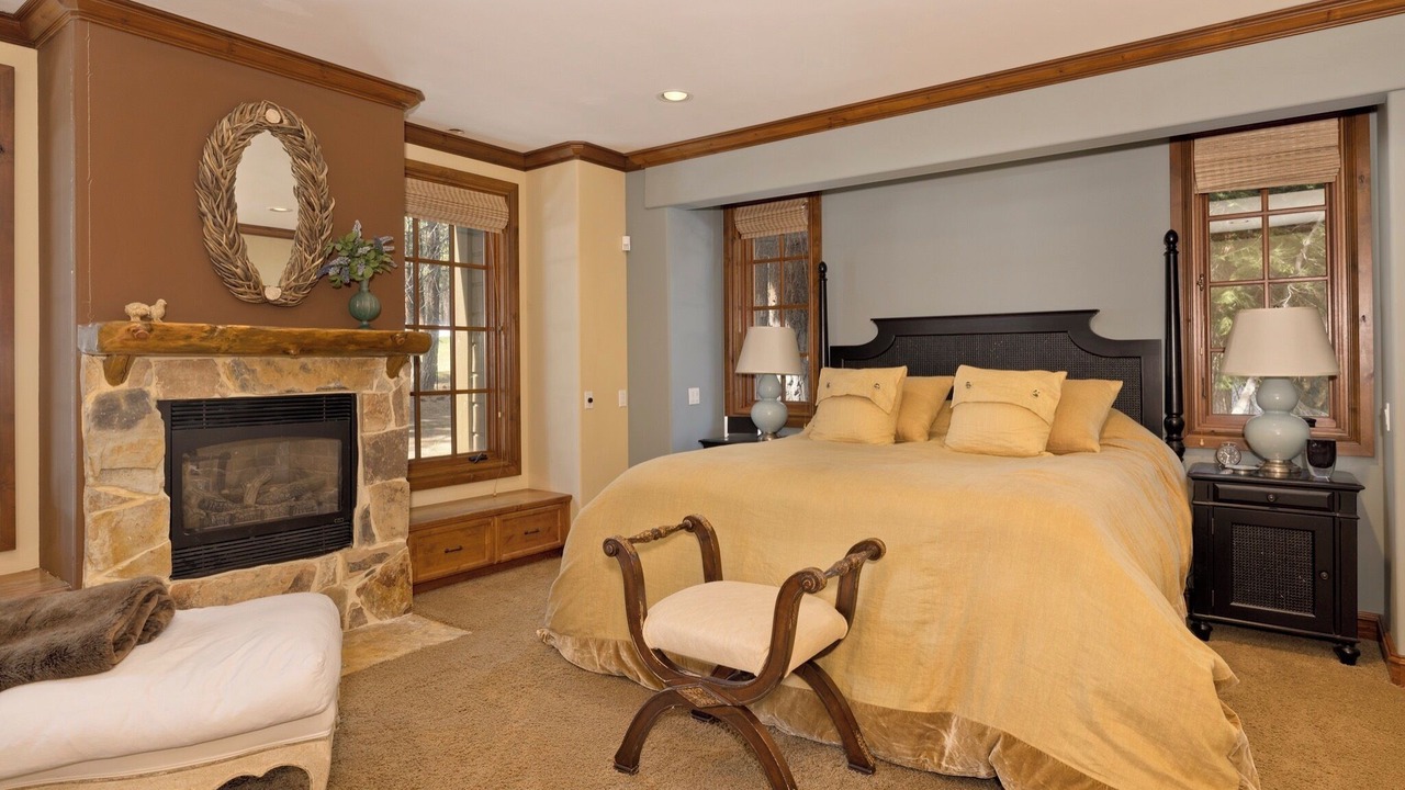 Photo of Bedroom in Mammoth Lakes