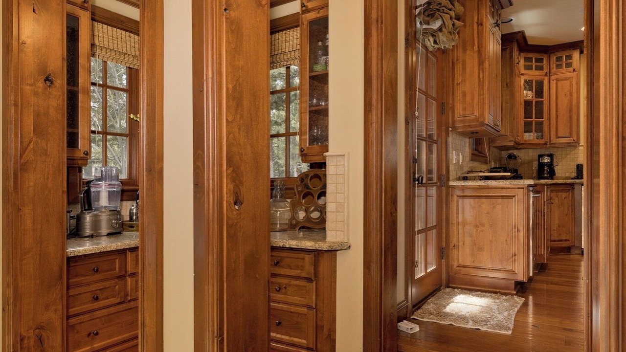 Photo of Kitchen in Mammoth Lakes