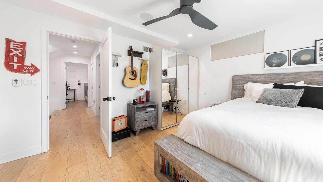 Photo of Bedroom in Marina Peninsula