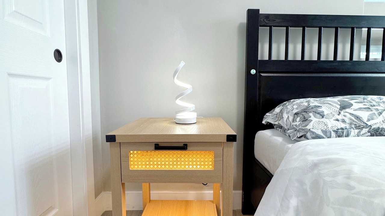 Photo of Bedroom in Emeryville
