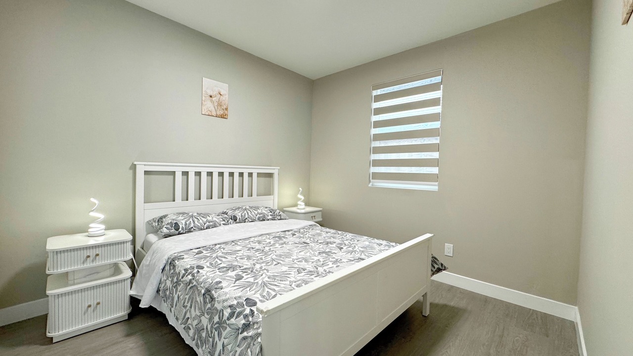 Photo of Bedroom in Emeryville