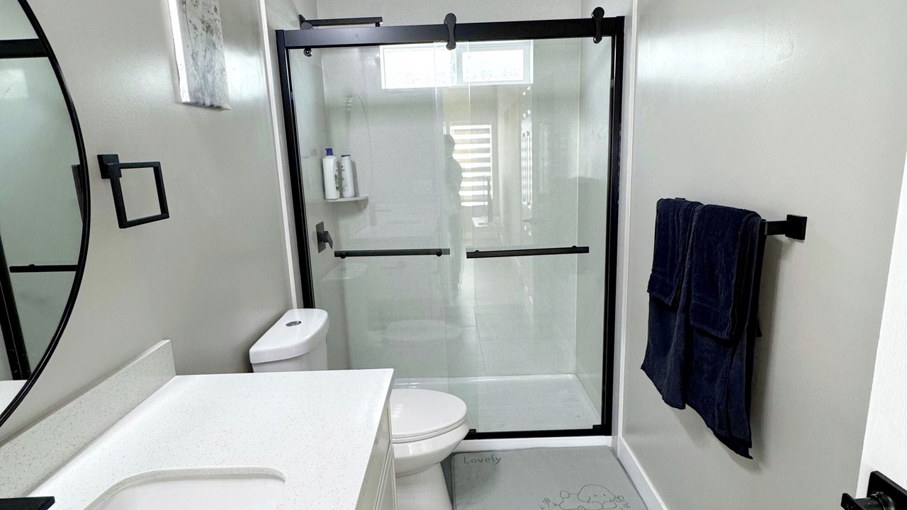 Photo of Bathroom in Paradise Park