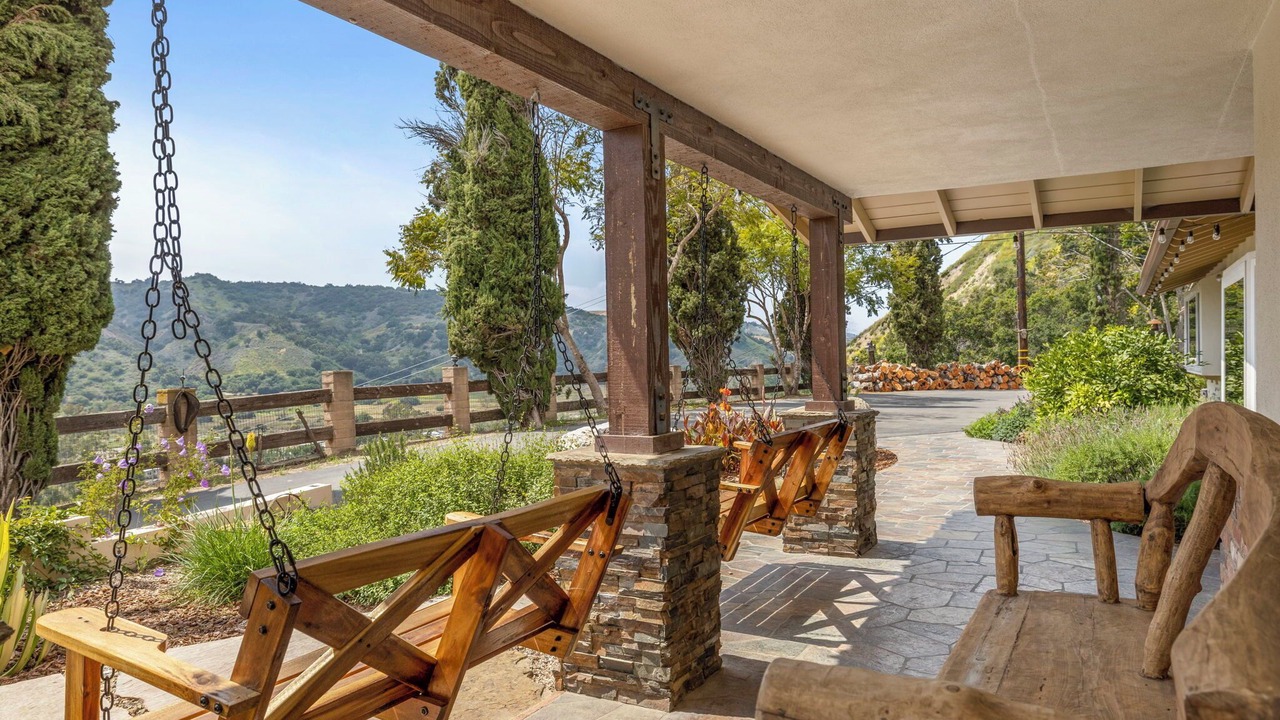 Photo of Patio Balcony in Ventura County