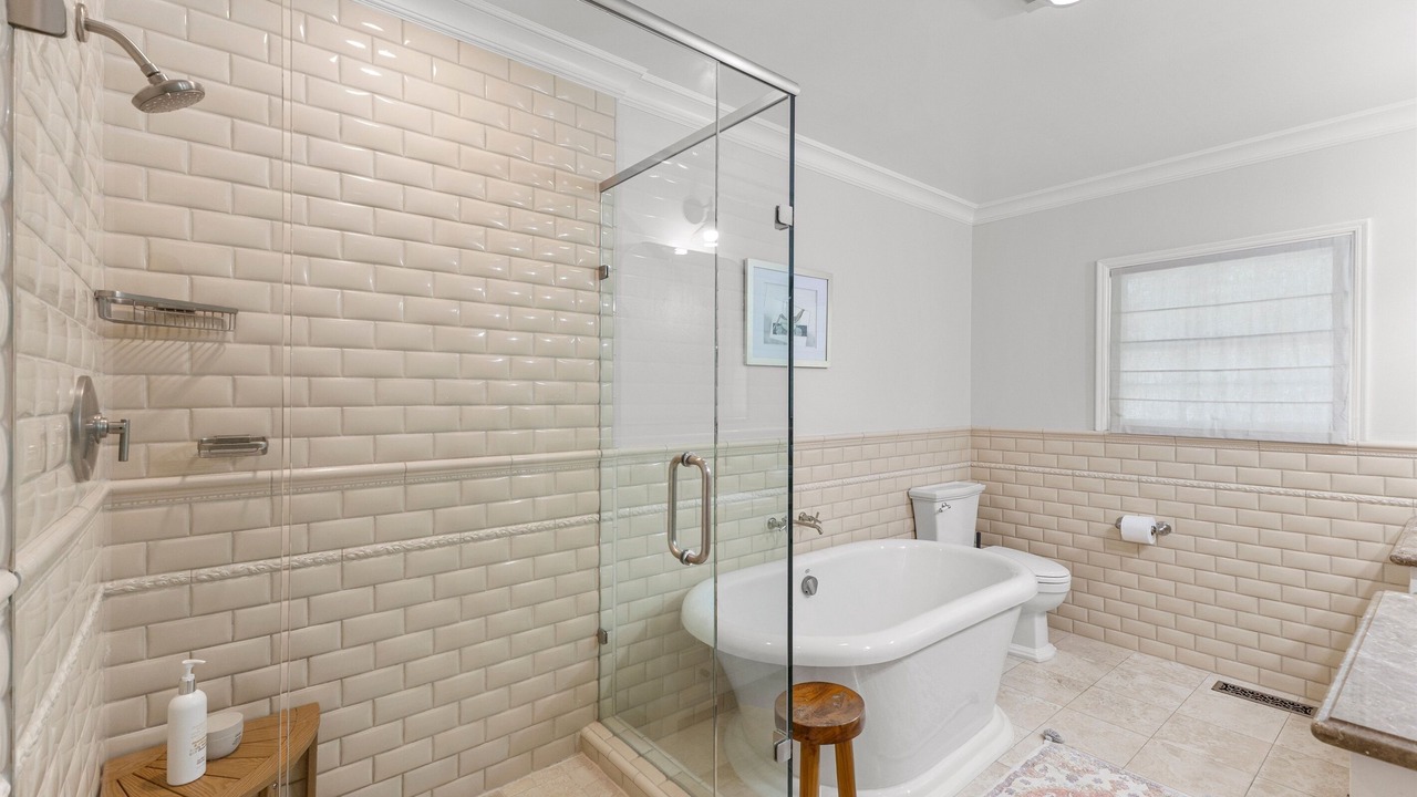 Photo of Bathroom in Alamo