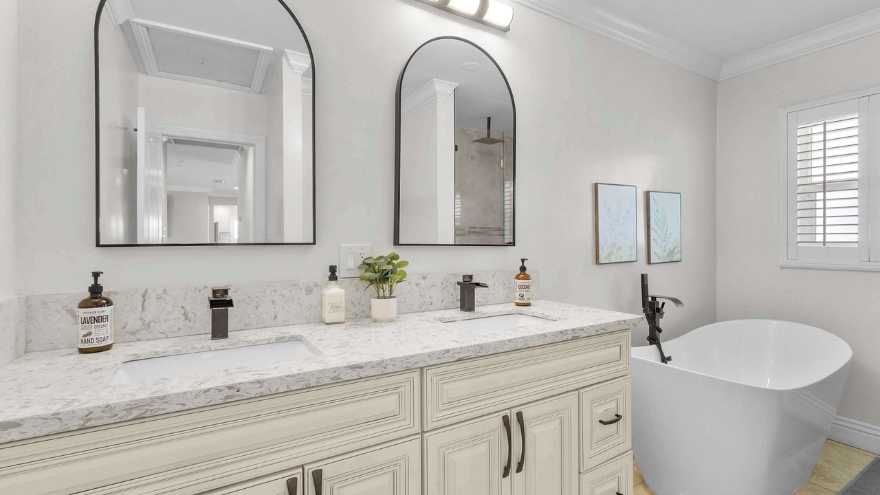 Photo of Bathroom in Northwest San Pedro