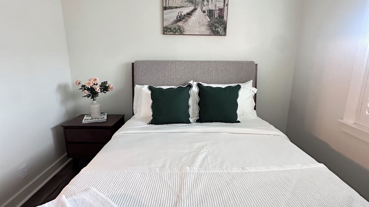 Photo of Bedroom in Lodi