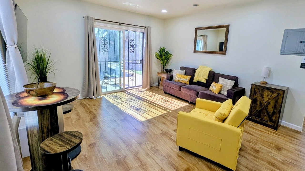Photo of Livingroom in Park Mesa Heights