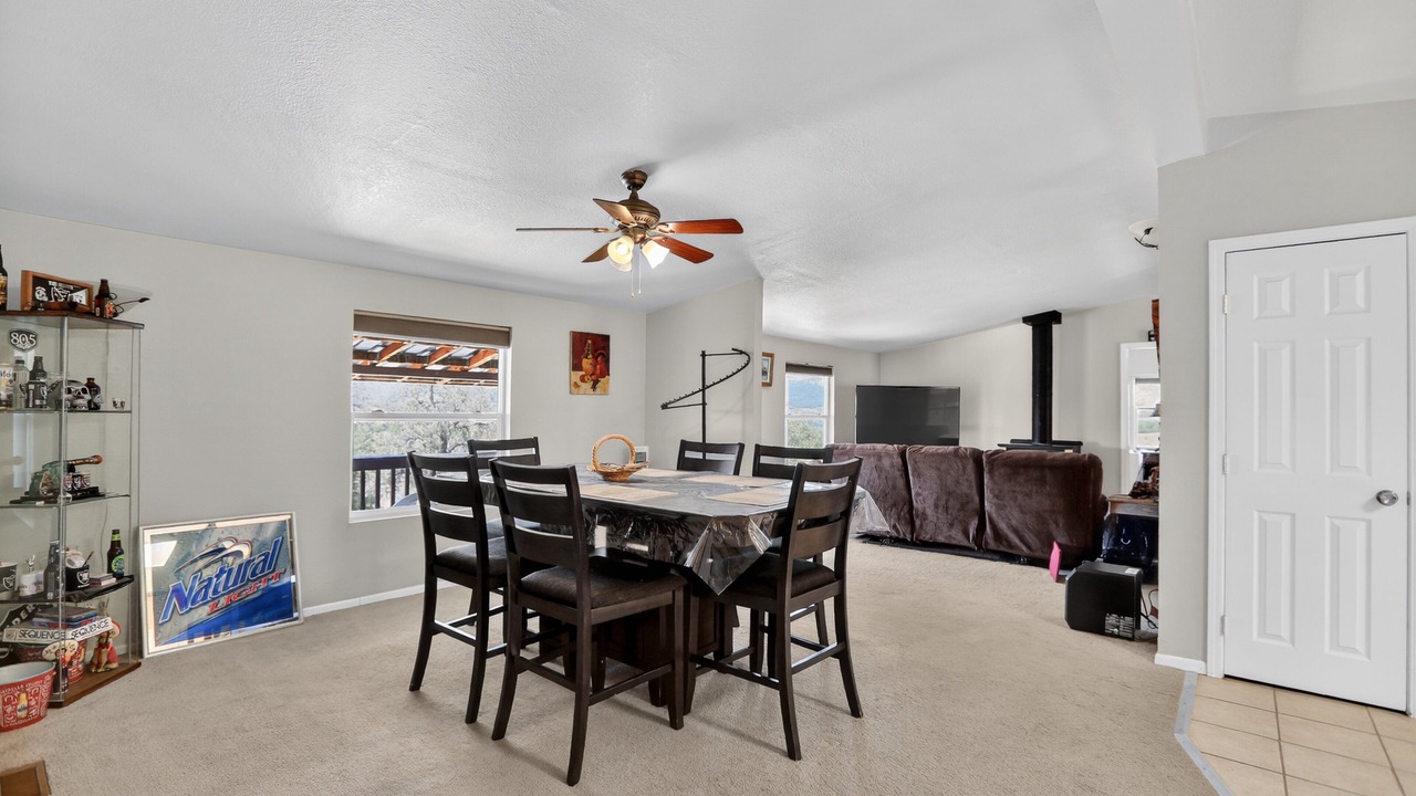 Photo of Bedroom in Tehachapi