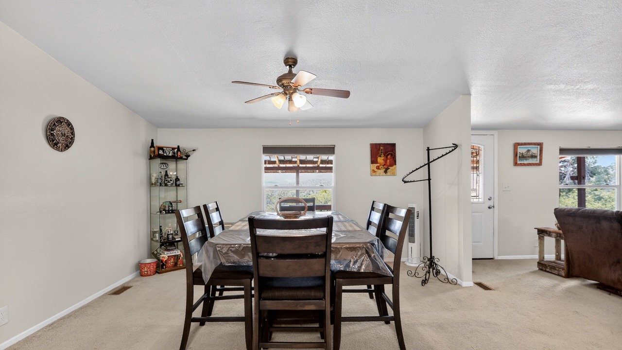 Photo of Bedroom in Tehachapi