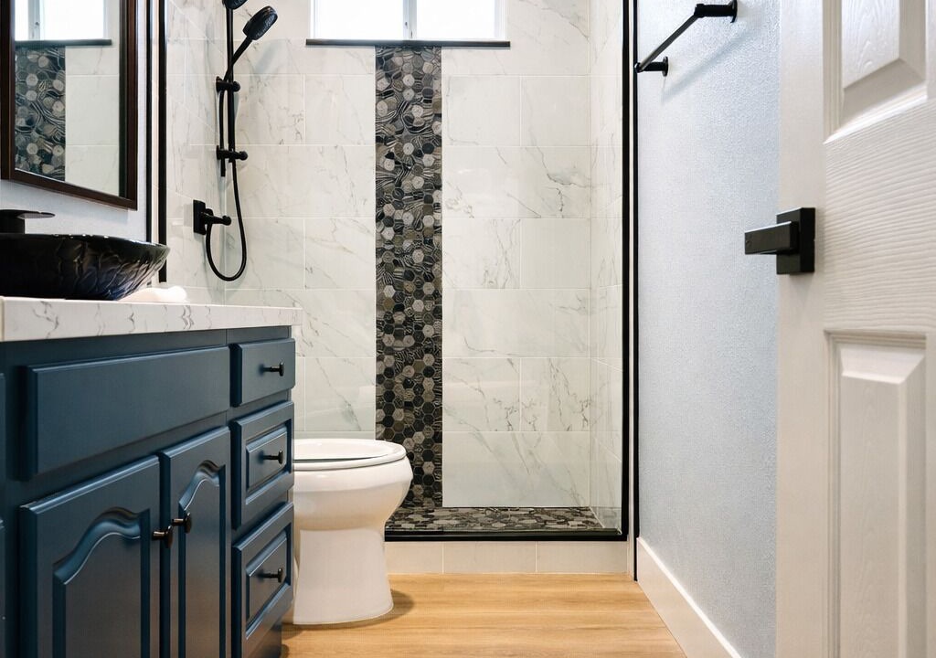 Photo of Bathroom in Discovery Bay