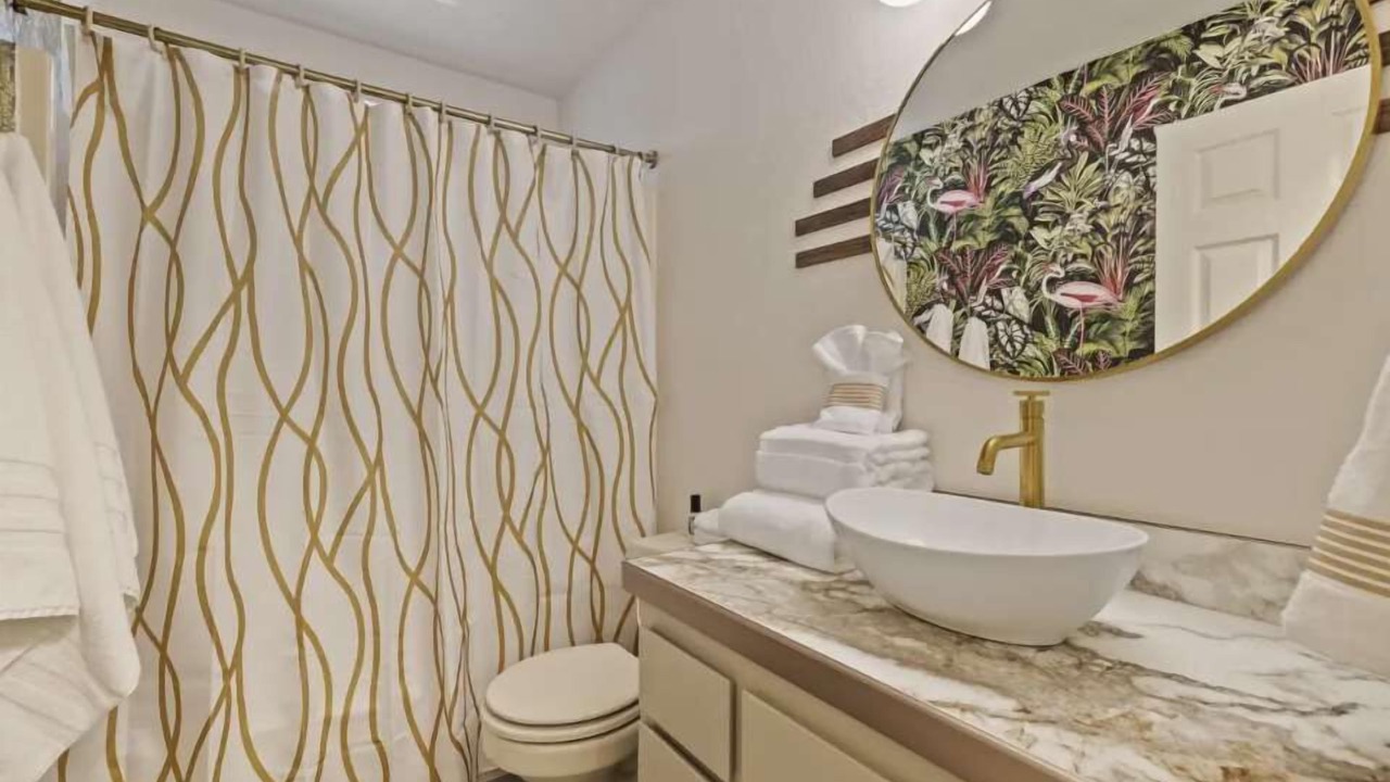 Photo of Bathroom in Mi-Wuk Village