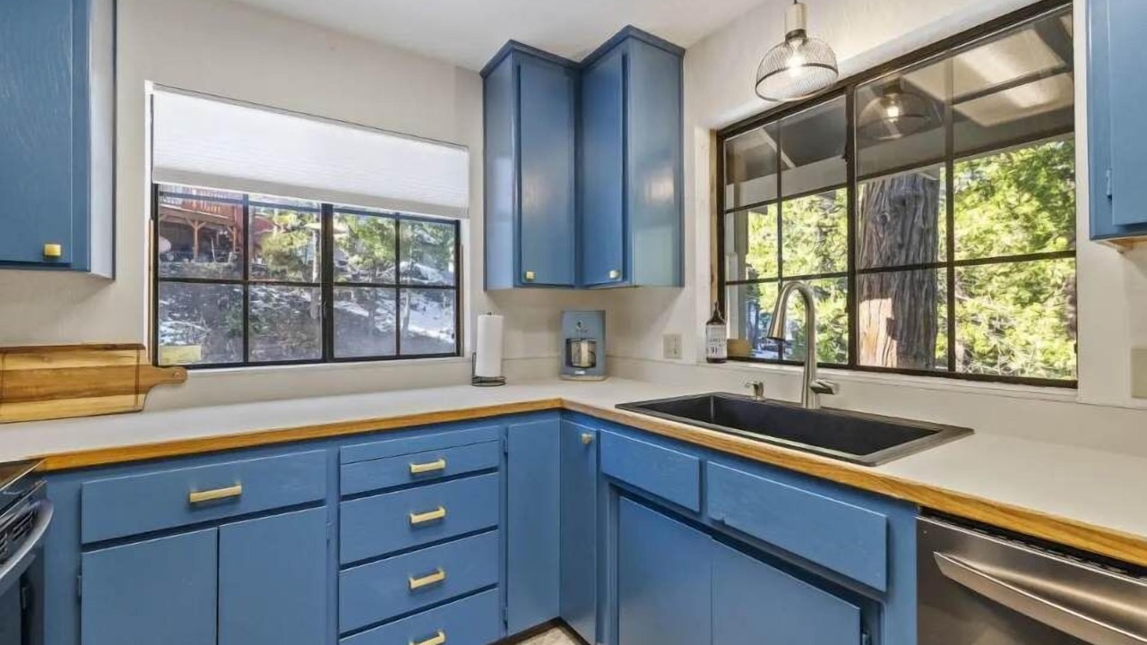 Photo of Kitchen in Mi-Wuk Village
