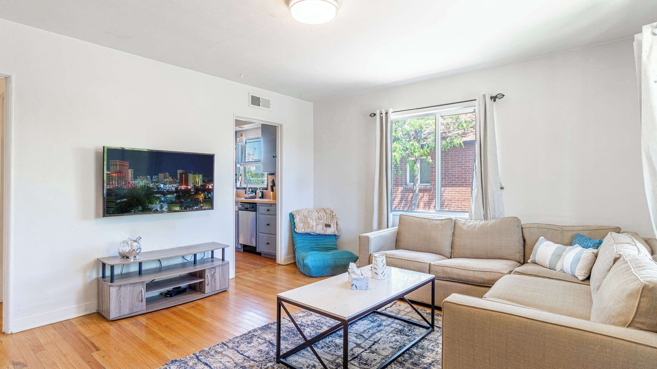 Photo of Livingroom in Reno