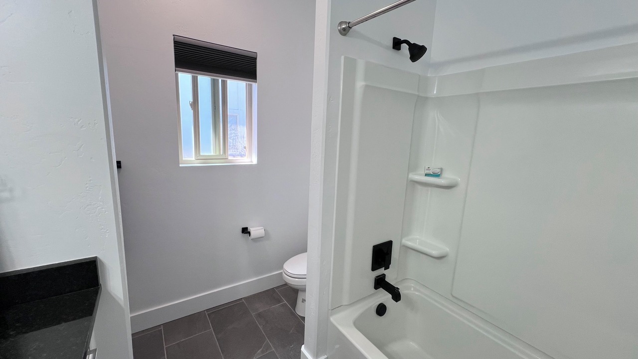 Photo of Bathroom in Winnemucca